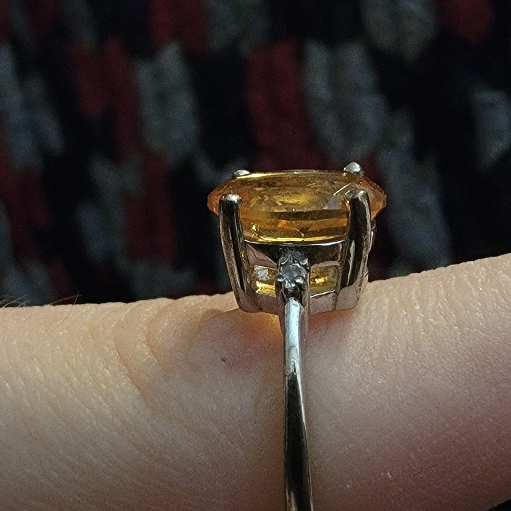 Topaz ring - Picture 2 of 4